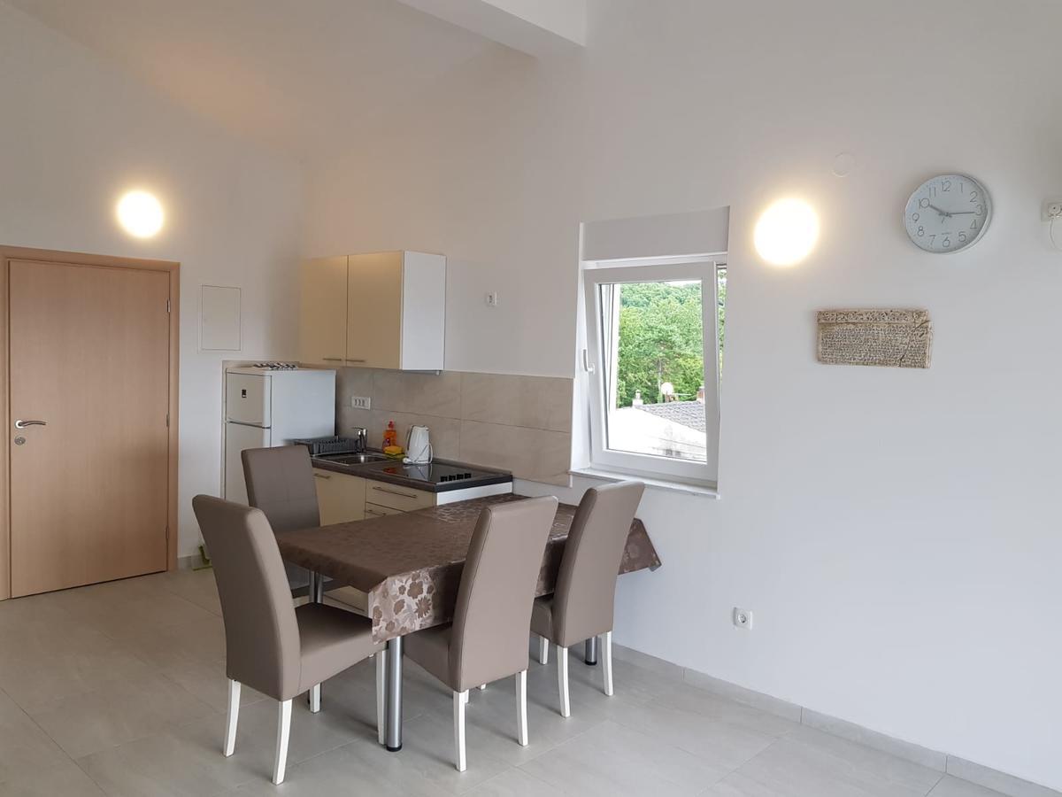 Apartamento Colic Njivice Exterior foto