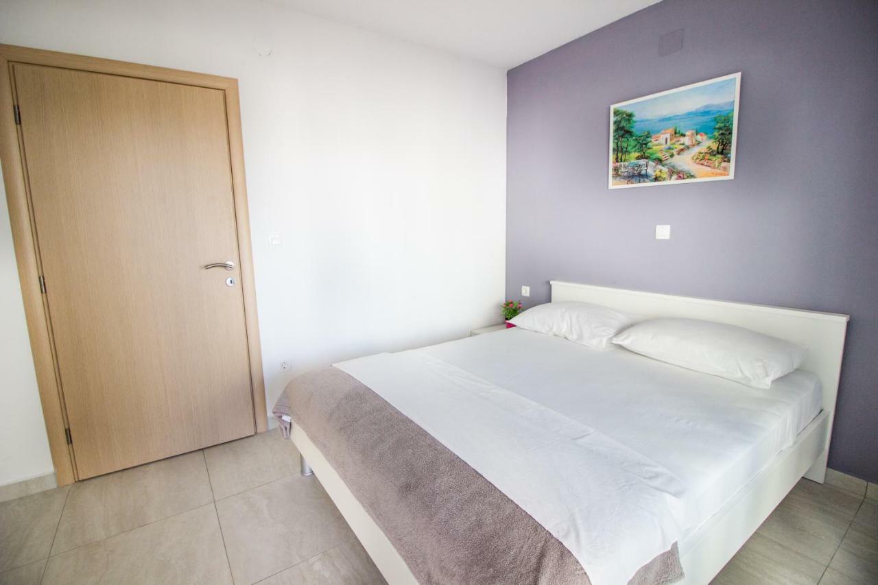 Apartamento Colic Njivice Exterior foto