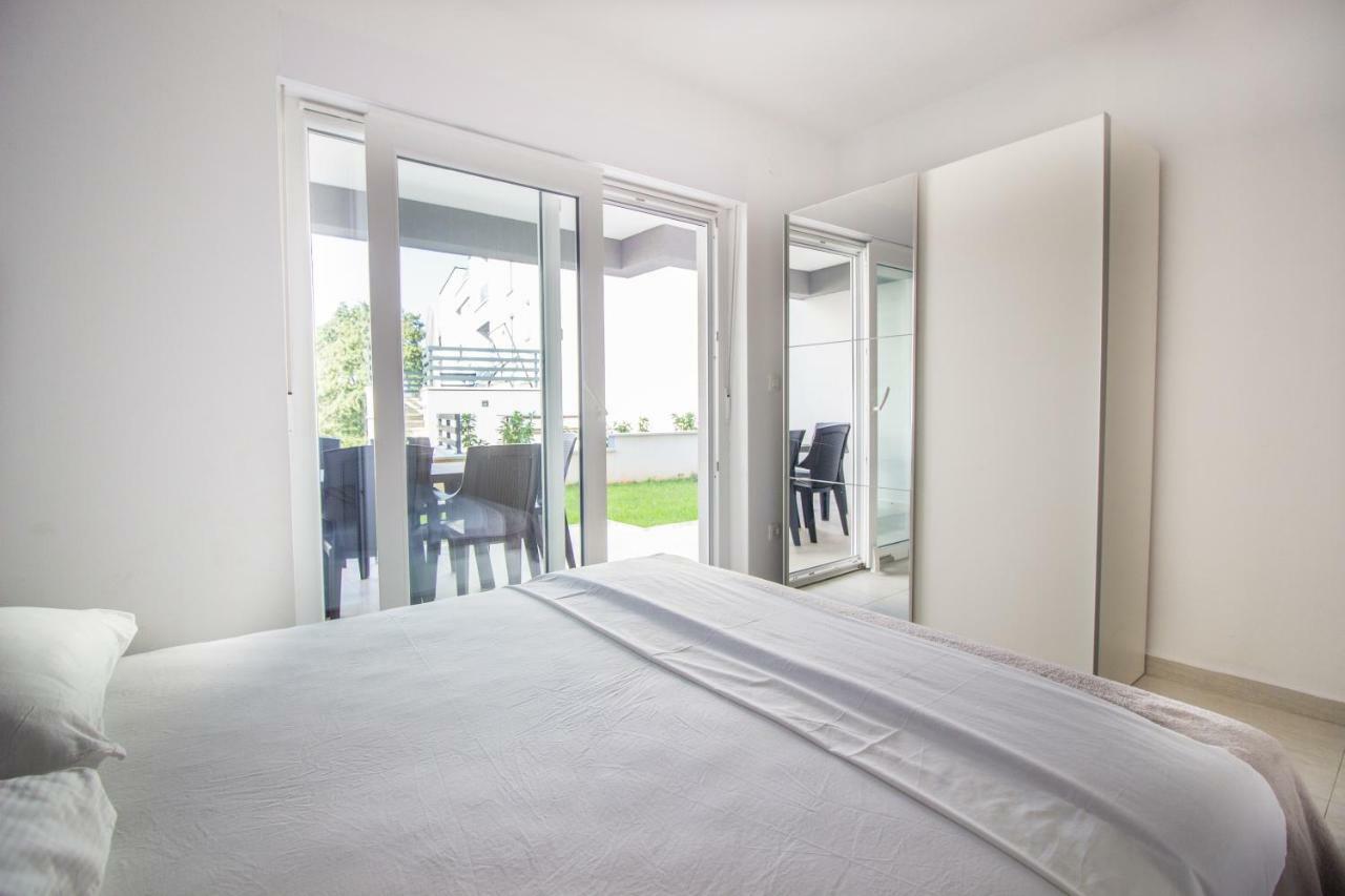 Apartamento Colic Njivice Exterior foto