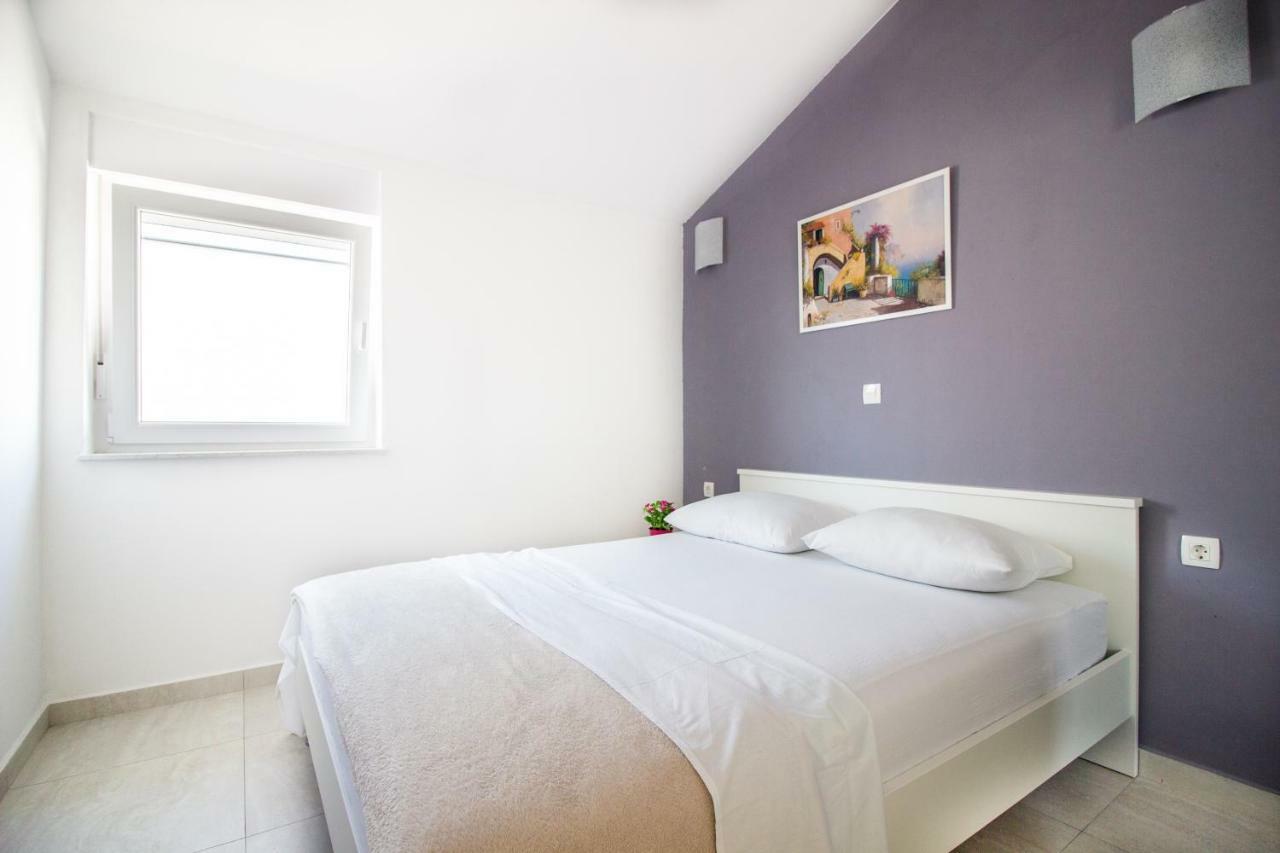 Apartamento Colic Njivice Exterior foto