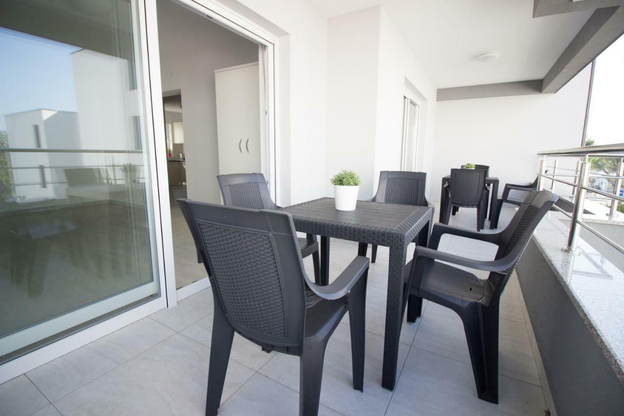 Apartamento Colic Njivice Exterior foto