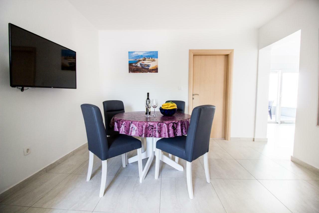 Apartamento Colic Njivice Exterior foto