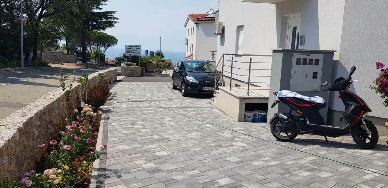 Apartamento Colic Njivice Exterior foto